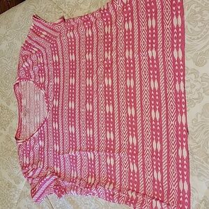New Directions weekend pink and white southwestern top